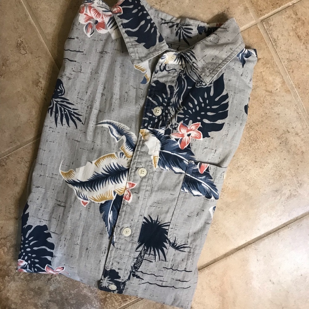 🌴 Croft&Barrow Hawaiian Shirt